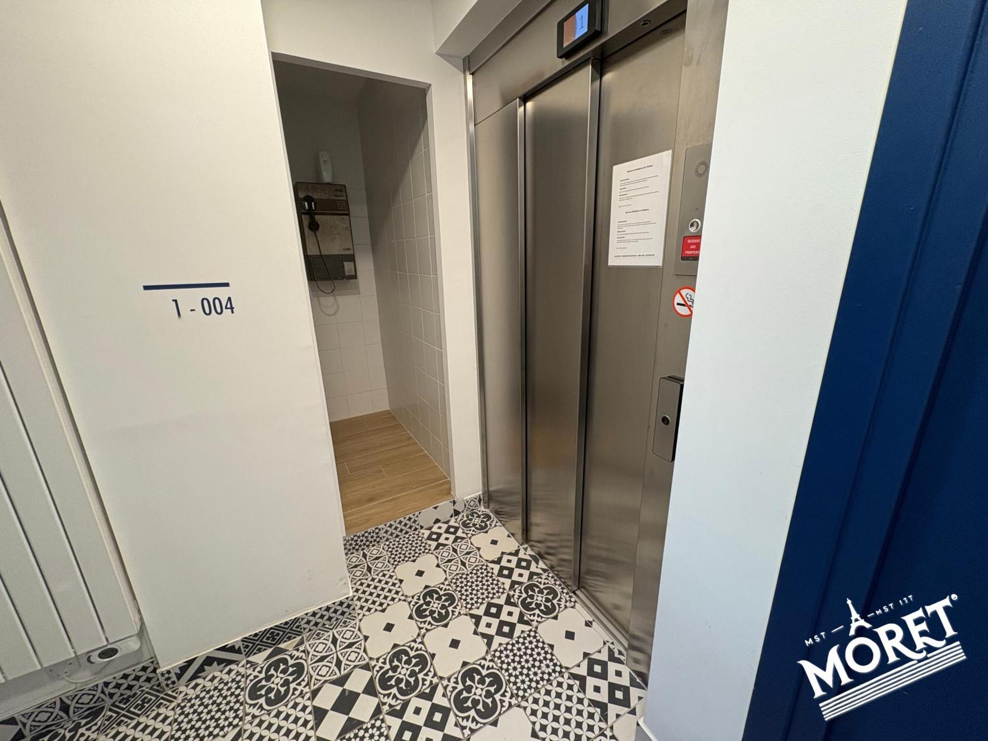 Moret Art Flats Trendy East Paris Exterior photo